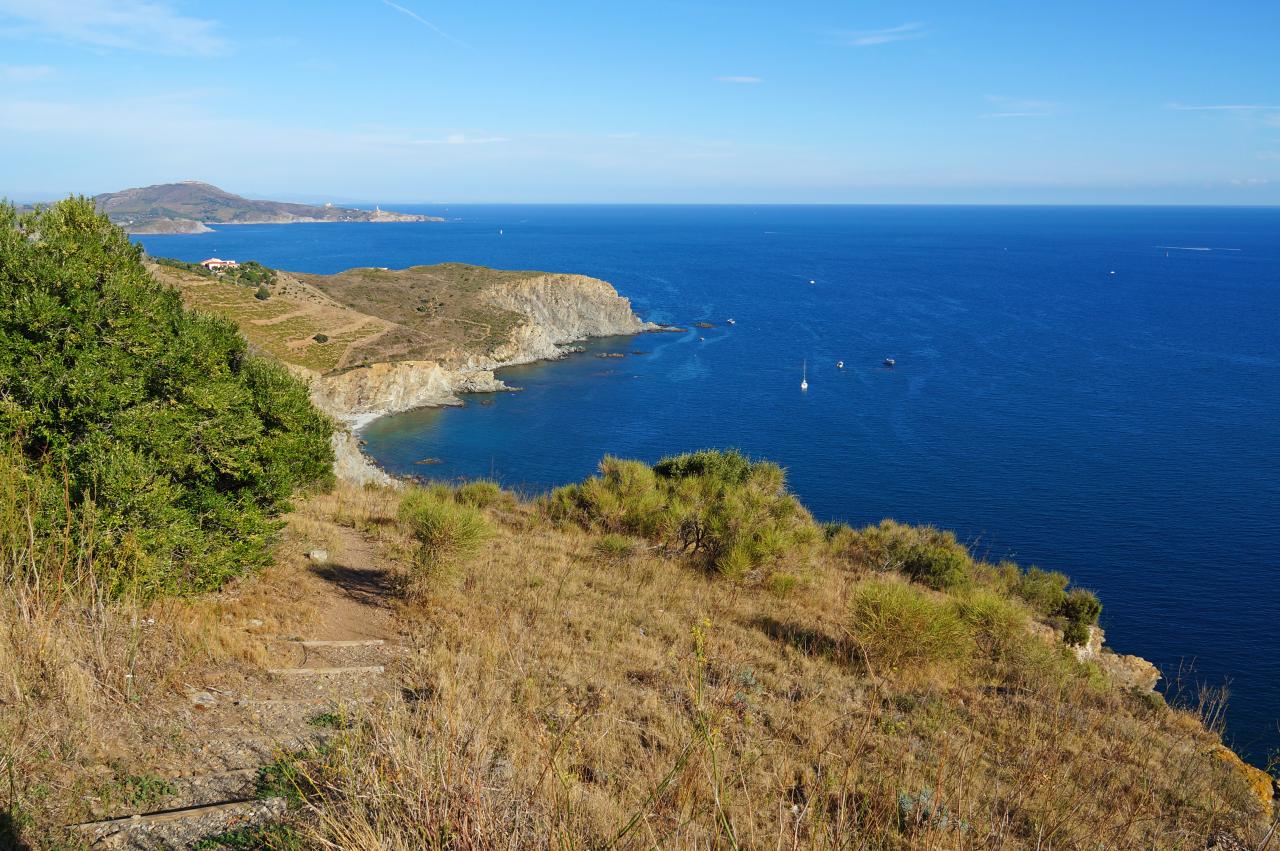 上图：以色列的沿海平原（Israeli coastal plain）。当基督再来的时候，这里将要应验：「愿天欢喜，愿地快乐！愿海和其中所充满的澎湃！愿田和其中所有的都欢乐！那时，林中的树木都要在耶和华面前欢呼。」（诗九十六11-12）